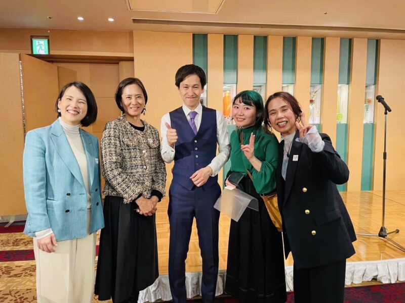 広島で開催された『致知』編集長講演会後の集合写真